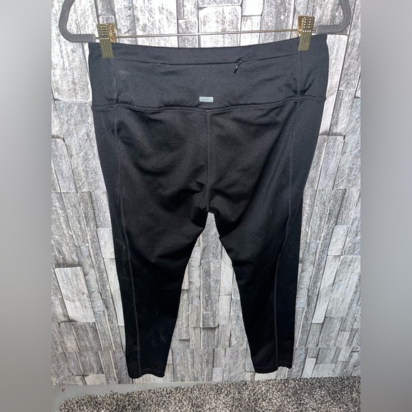 Modetta Black High-Waisted fleece lined Leggings - Picture 3 of 5